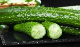 三瓜吃瓜,夏日消暑新风尚，瓜果盛宴来袭