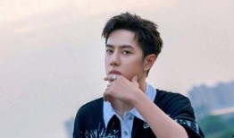 吃王一博的瓜,娱乐圈的甜蜜诱惑，揭秘明星背后的故事