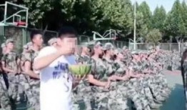 军训吃瓜,揭秘军营里的酸甜苦辣