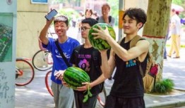 大学吃瓜榜,揭秘校园里的热门八卦风云