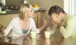 女人吵架吃瓜,一场别开生面的“瓜界盛宴”