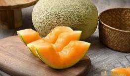 吃瓜拍照姿势小孩哈密瓜,小孩哈密瓜拍照姿势趣味盘点