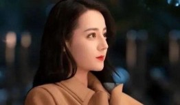 美女吃瓜壁纸,美女吃瓜壁纸，视觉盛宴来袭