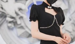 口罩跳舞女神吃瓜,欢乐演绎生活百态