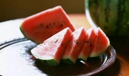 冬天怎么吃瓜视频,解锁冬季瓜果新食尚