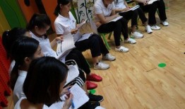 吃瓜自贡幼师班级群,吃瓜热议，揭秘幼教圈里的那些事儿