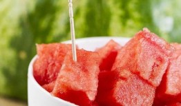 老墨吃瓜,揭秘娱乐圈幕后故事