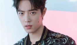 吃瓜爆料李现任嘉伦,与当红小生嘉伦甜蜜互动引热议