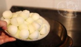 吃瓜的瑞士球,吃瓜群众的健身革命