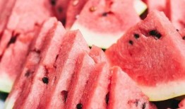 吃瓜图片表示什么,揭秘网络热议背后的真相